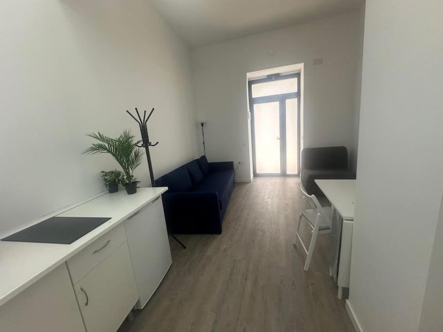 Estudio Castellar Seville Luaran gambar